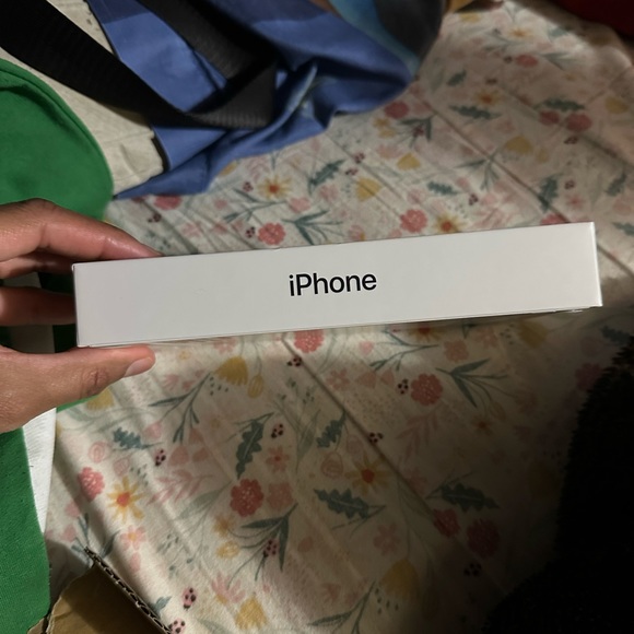 New - Picture 4 of 6